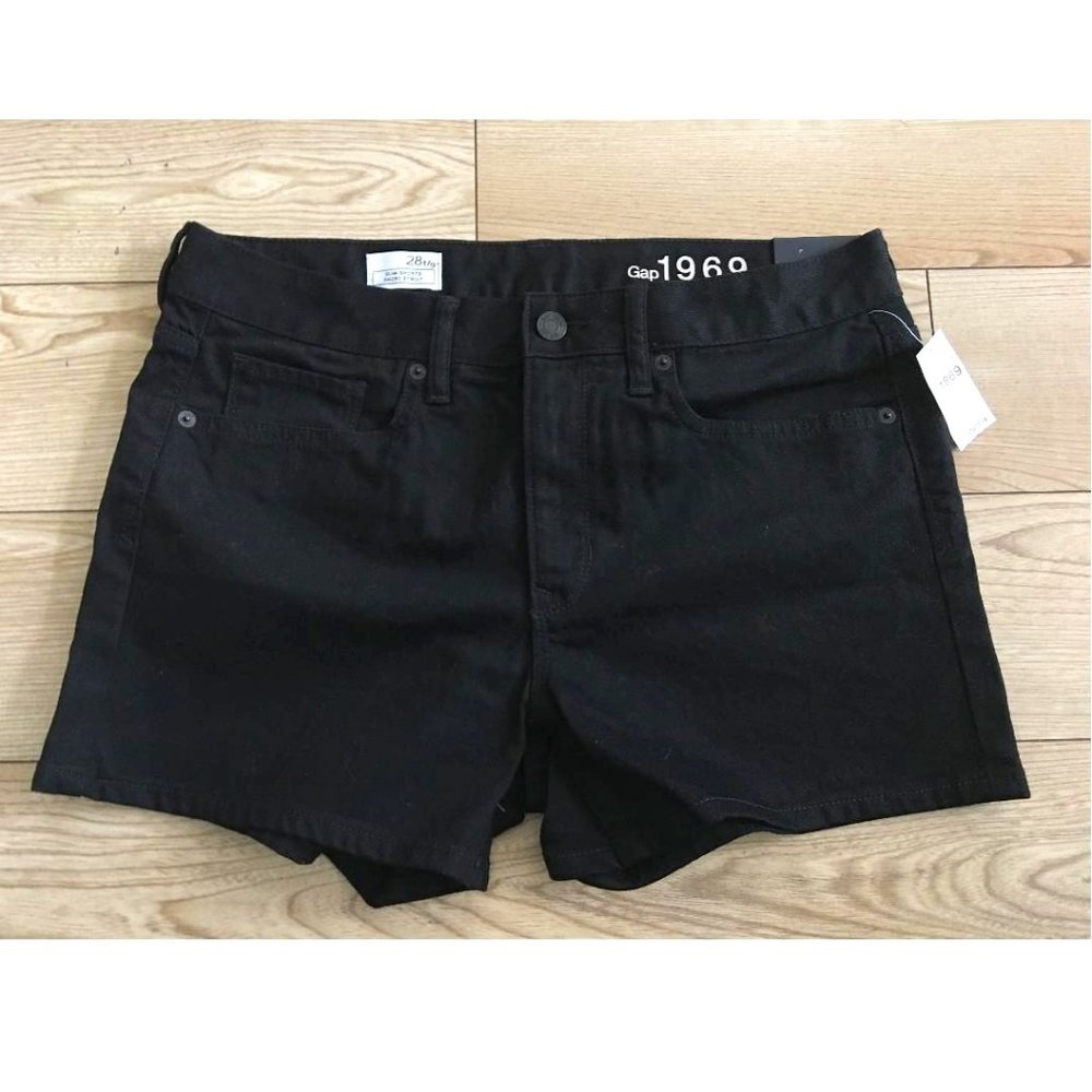 2/$30 New Gap black denim shorts size 28